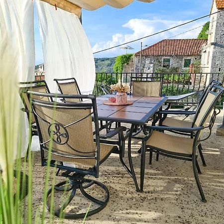 Kaya House Apartamento Nerežišće Exterior foto