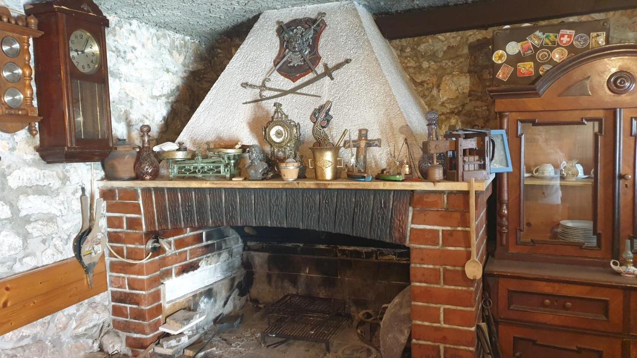 Kaya House Apartamento Nerežišće Exterior foto