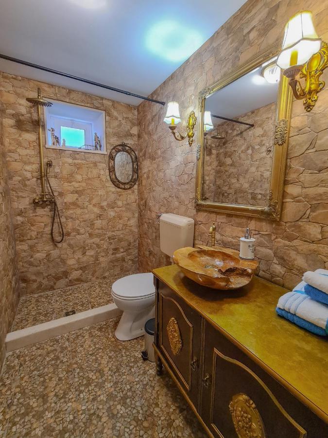 Kaya House Apartamento Nerežišće Exterior foto