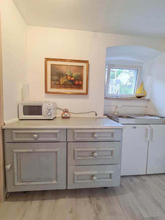 Kaya House Apartamento Nerežišće Exterior foto